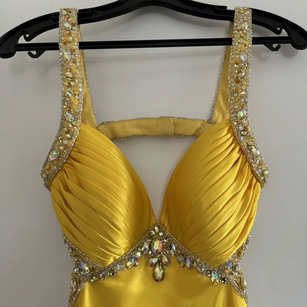 Yellow Satin Prom Dress With Beading/gems